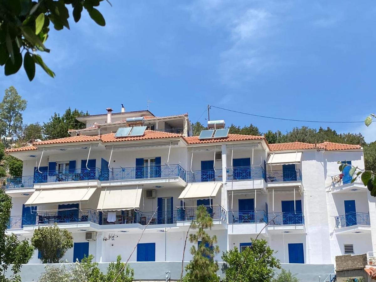 Matina Apartments Tyros Zewnętrze zdjęcie